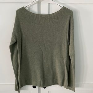 GAP Women’s Boatneck Sweater - Medium